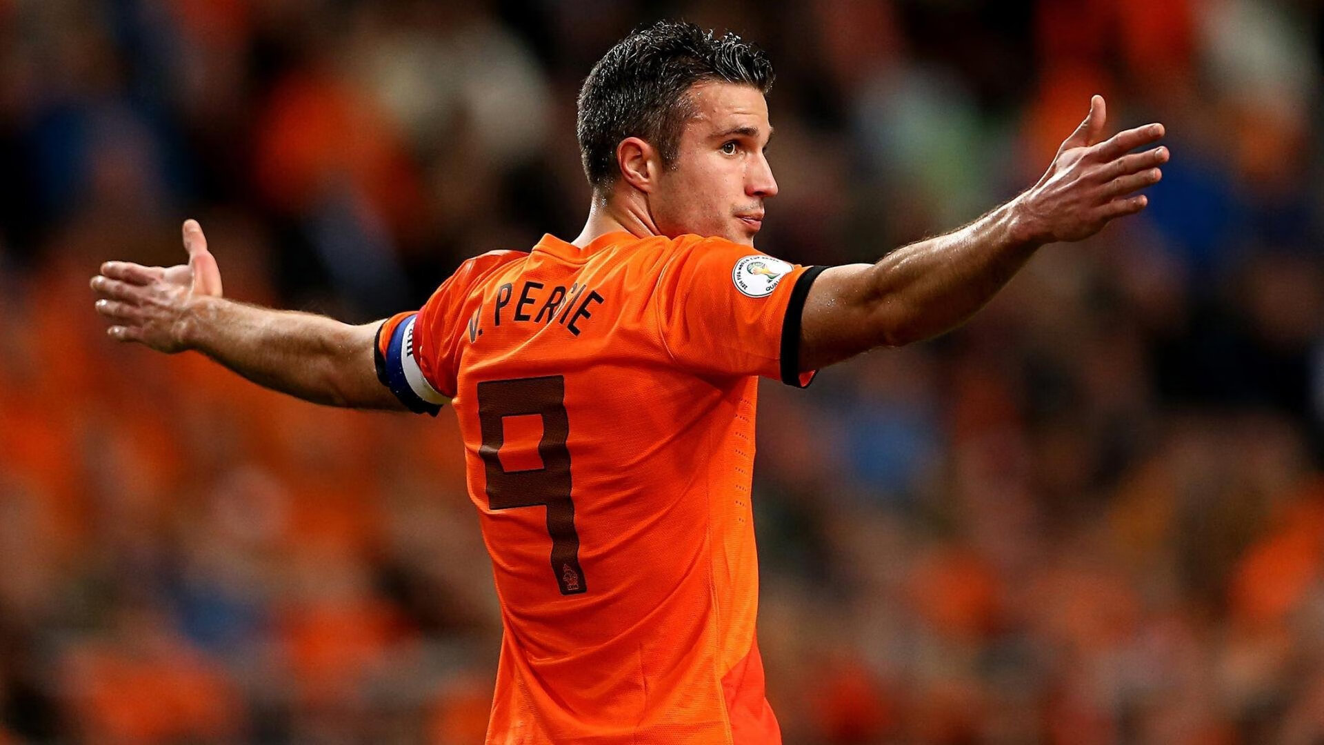 米切尔快攻连得六分骑士锁定胜利，米切尔打的是什么位置