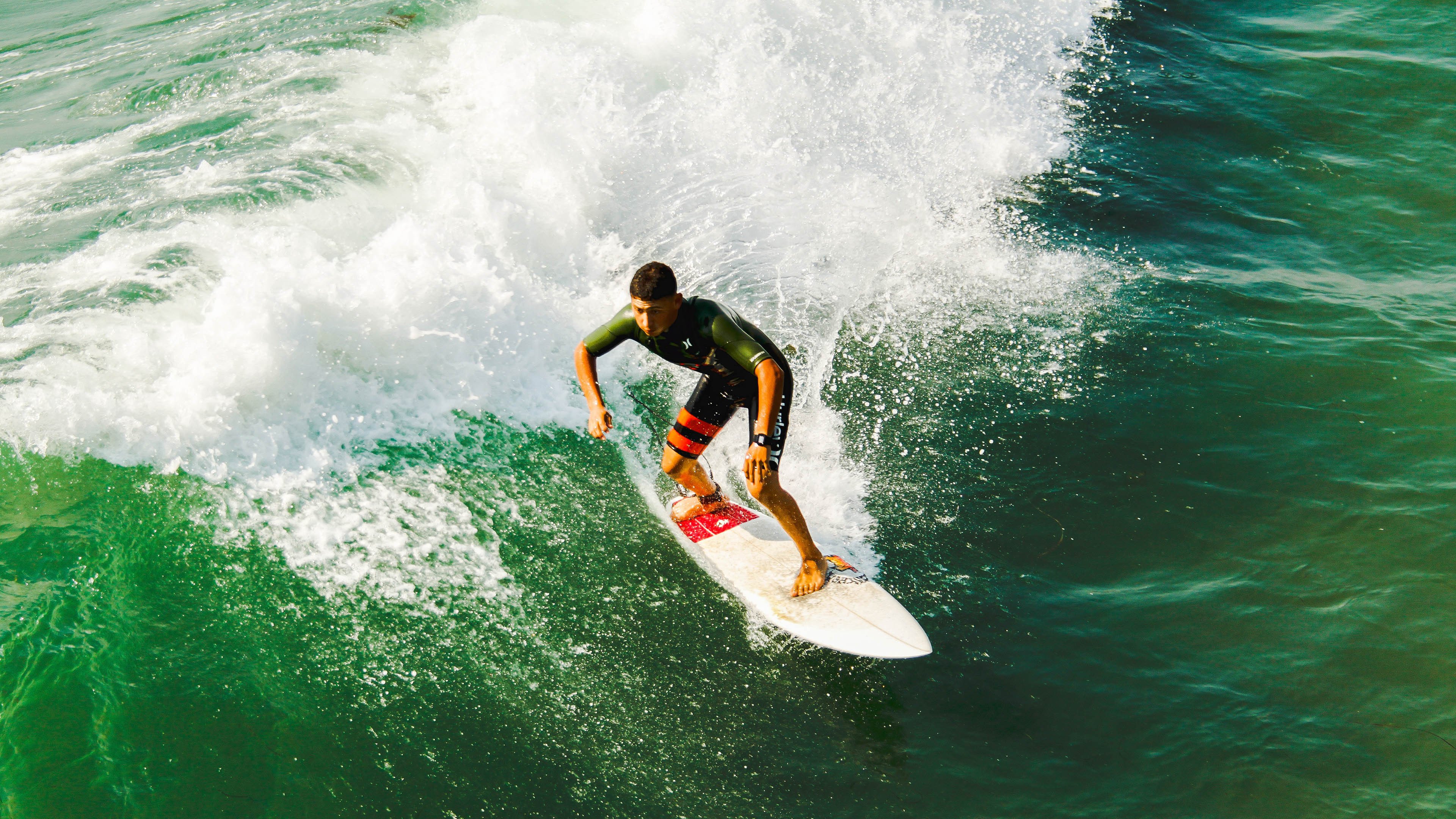 伊朗男排在决赛中以3_1战胜东道主中国队，实现亚运会三连冠。，伊朗男排世界一流